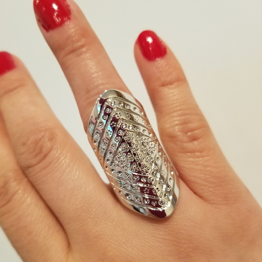 Silver ring size 7